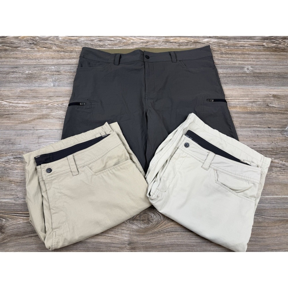 LOT OF 3 ~Zero Xposur Men Cargo Shorts 38/10" Nylon/Spandex Zip Pockets Casual